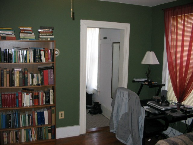 339wb1.JPG (39844 bytes)